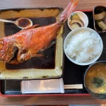 三崎「涌魚wakina」毎朝漁に出る店主の料理